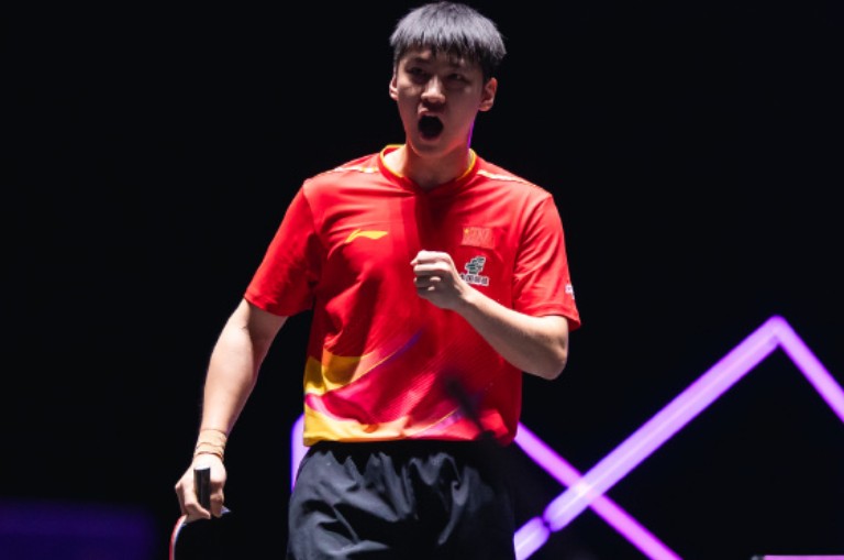 WTT澳门冠军赛:薛飞0-3不敌张禹珍,无缘晋级男单八强